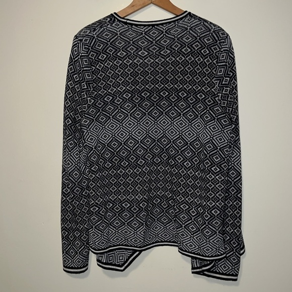 Women’s LOFT size Large ikat knitted open front cardi sweater top - Picture 5 of 7